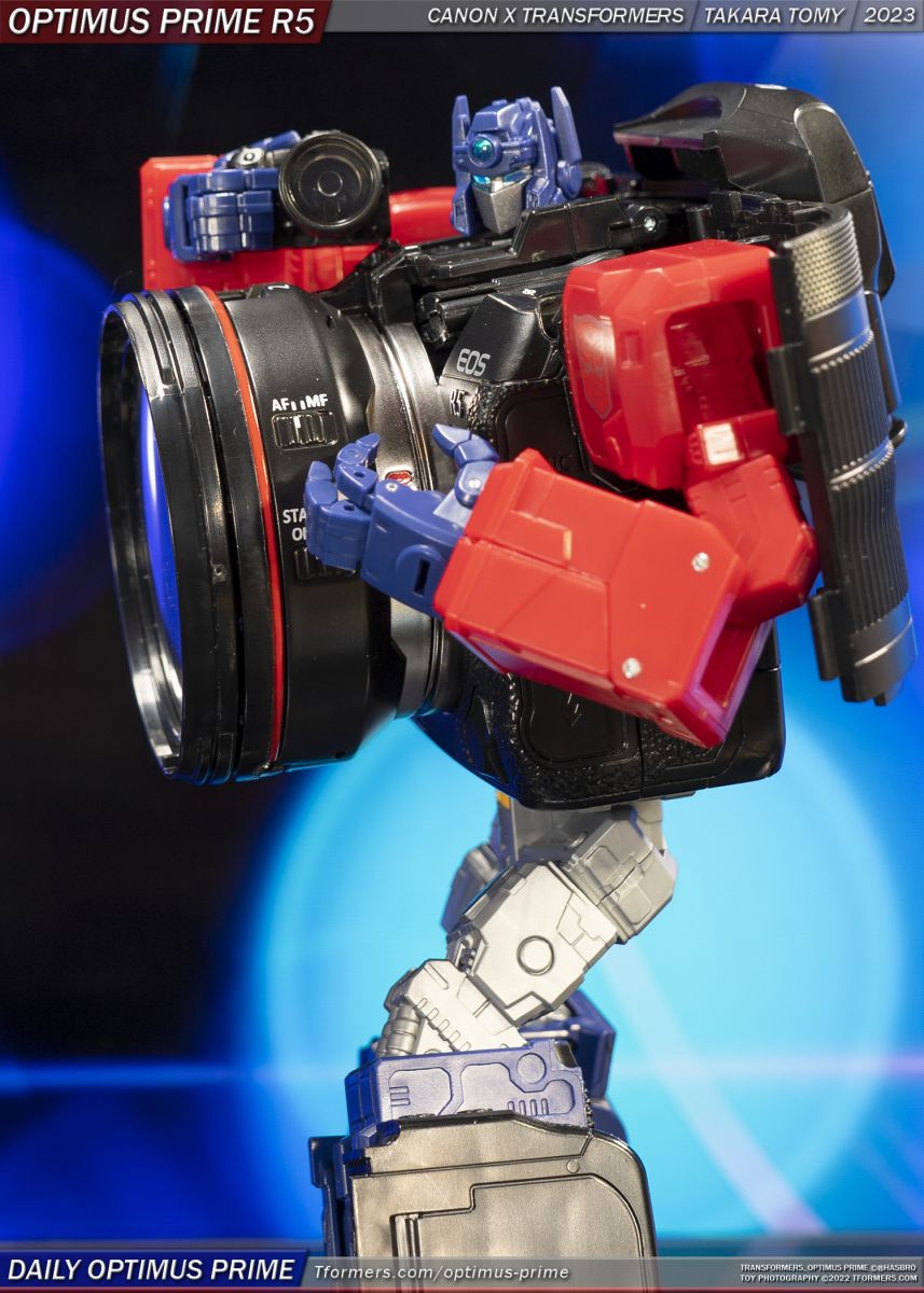 Canon OPTIMUS PRIME R5 フィギュア Amazon.com: Transformers Optimus Prime R5 : Toys & Games